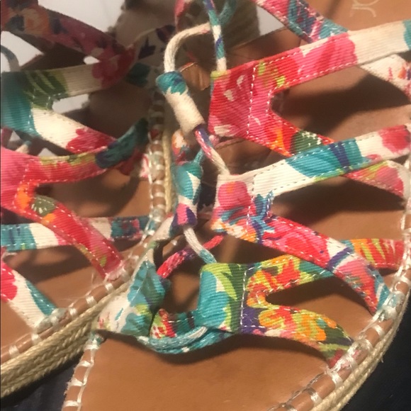 Colorful bright lace up wedges - Picture 4 of 4